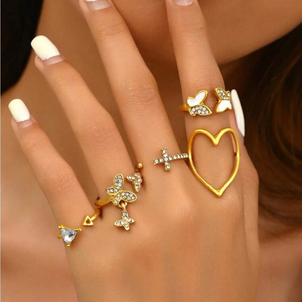 6 piece Gold Ring Set Cross heart and butterfly - Picture 6 of 6